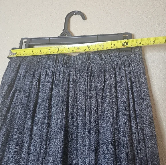 VTG CHICO'S 2000s, Vine Drifter A-Line stretch Maxi Skirt Size 1 US  M - Picture 4 of 6